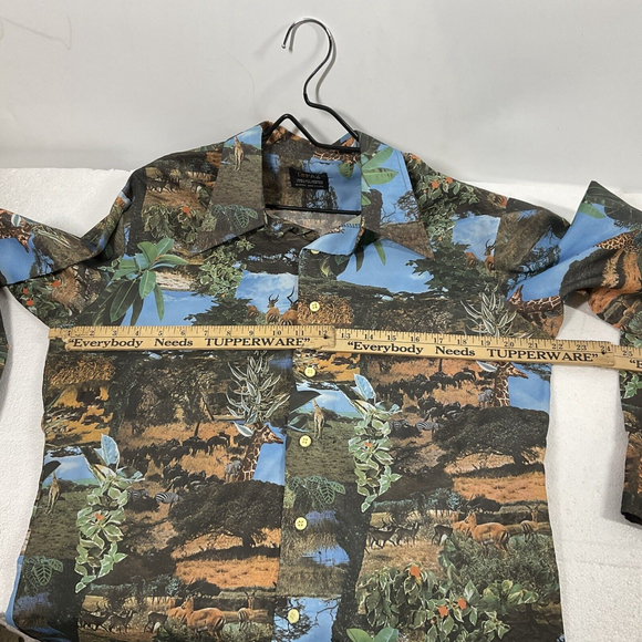 Vtg 70s Club Dagger Collar Disco Mens LG Silky Polyester Wild Animal Photo Pics - Picture 7 of 8